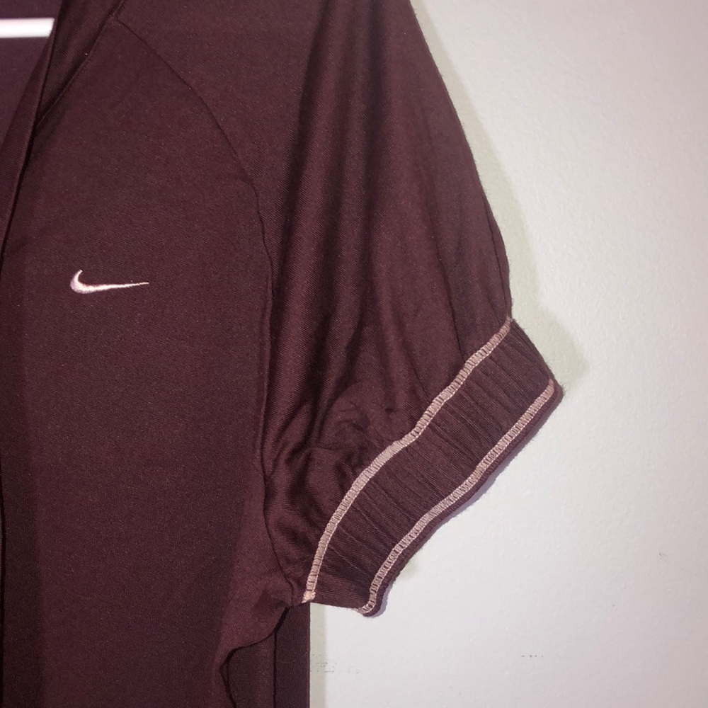 vintage Y2K nikes tee - Picture 4 of 6